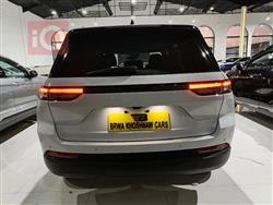 جیپ گراند شیرۆکی